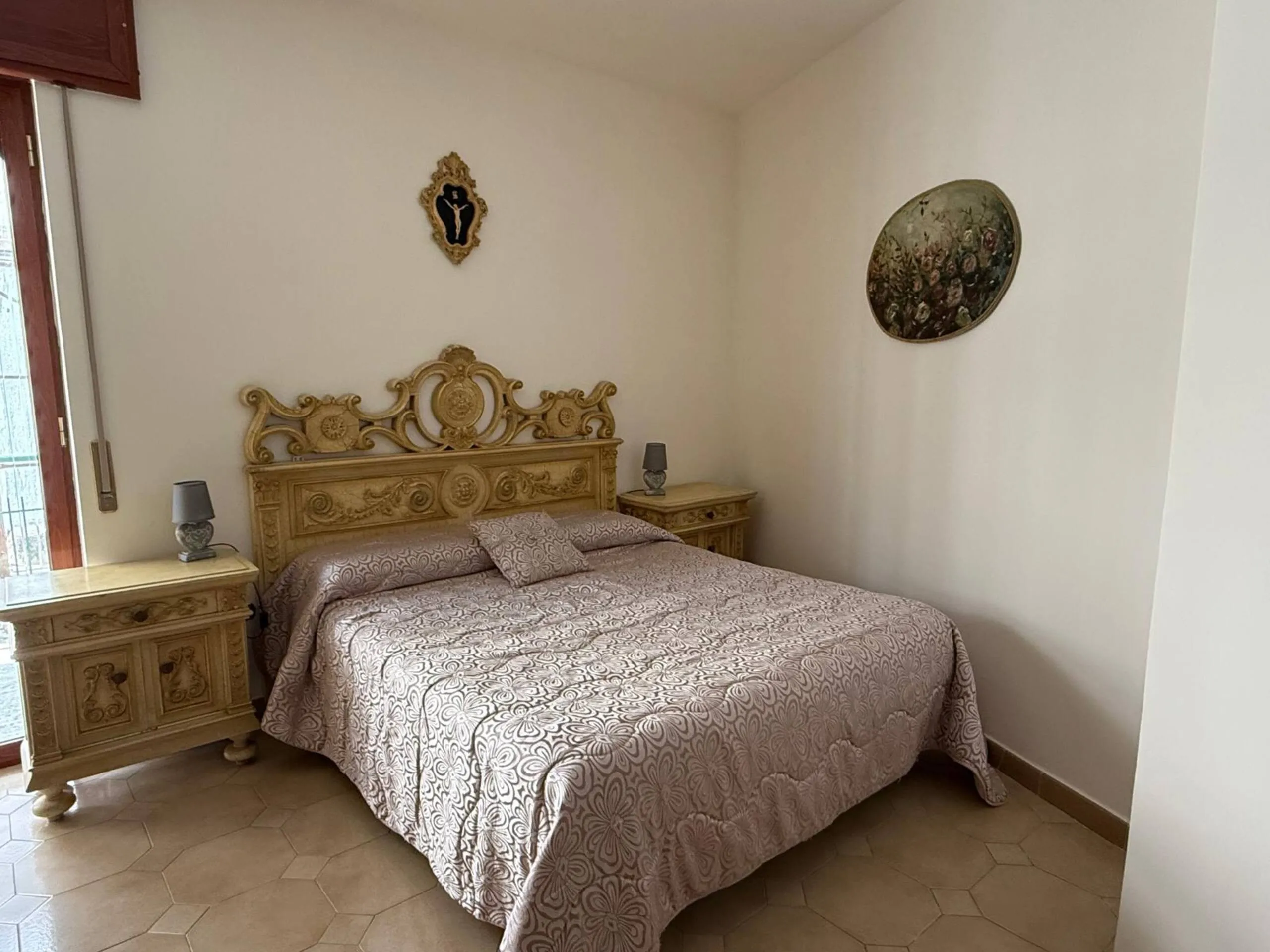 La Casa di Clelia – Naples Central Flat - My Place