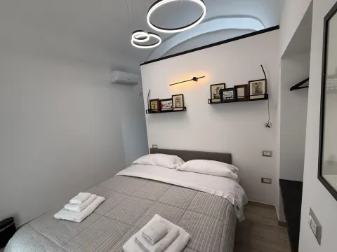 NapArt Suites - Double Room